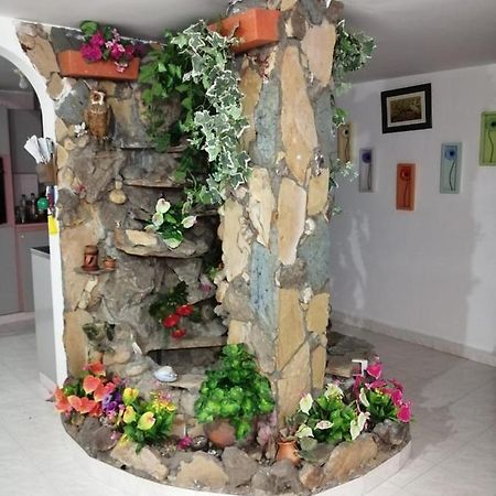 Hostal Dante San Gil Dış mekan fotoğraf
