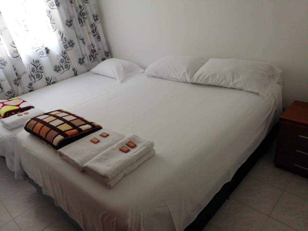 Hostal Dante San Gil Dış mekan fotoğraf
