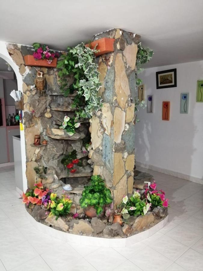 Hostal Dante San Gil Dış mekan fotoğraf