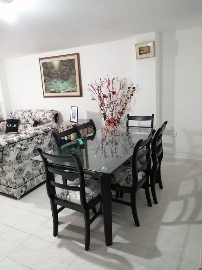 Hostal Dante San Gil Dış mekan fotoğraf